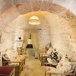 Romantic Trulli 4*