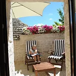 Romantic Trulli Bed & Breakfast 4*
