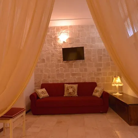 Romantic Trulli 4*