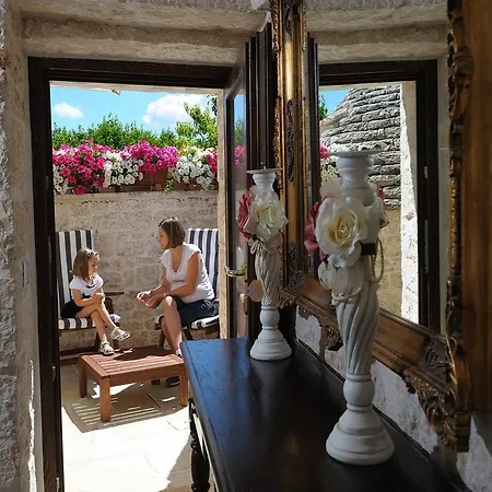 Frühstückspension Romantic Trulli 4*