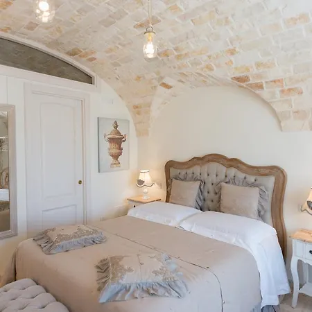 Romantic Trulli 4*