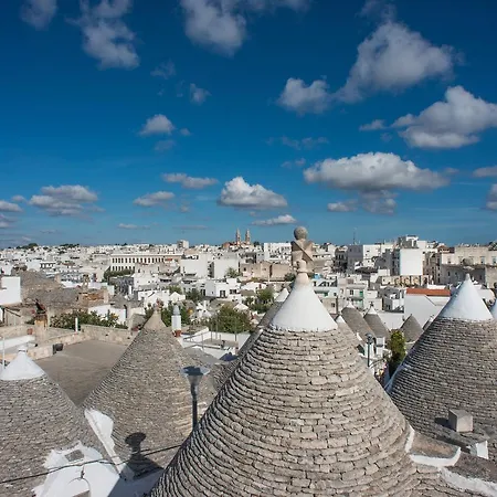 Romantic Trulli 4* Αλμπερομπέλο